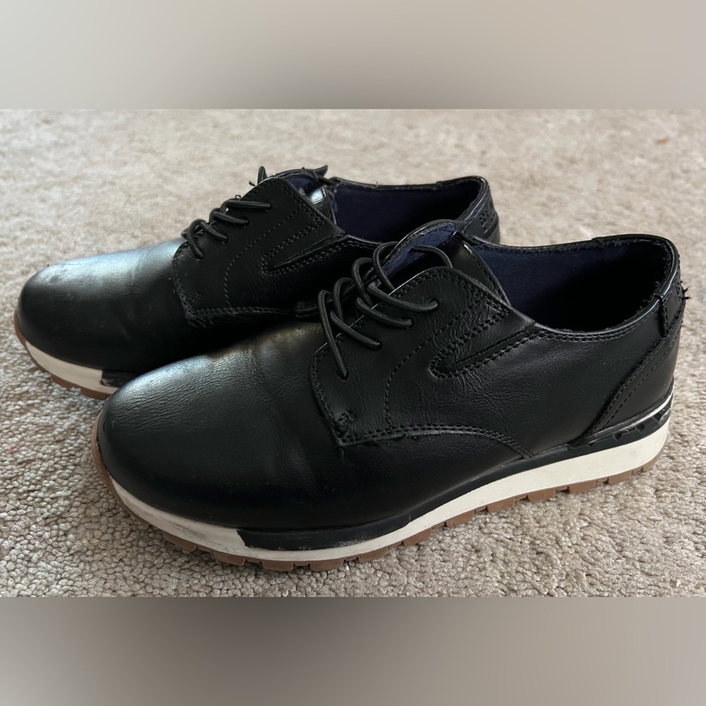 Kenneth Cole Reaction Black Kids Dress Shoes